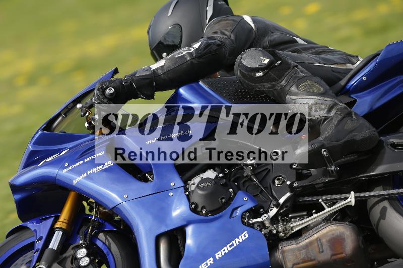 /53 16.09.2025 Track Day Domi Aegerter ADR/Gruppe rot/10